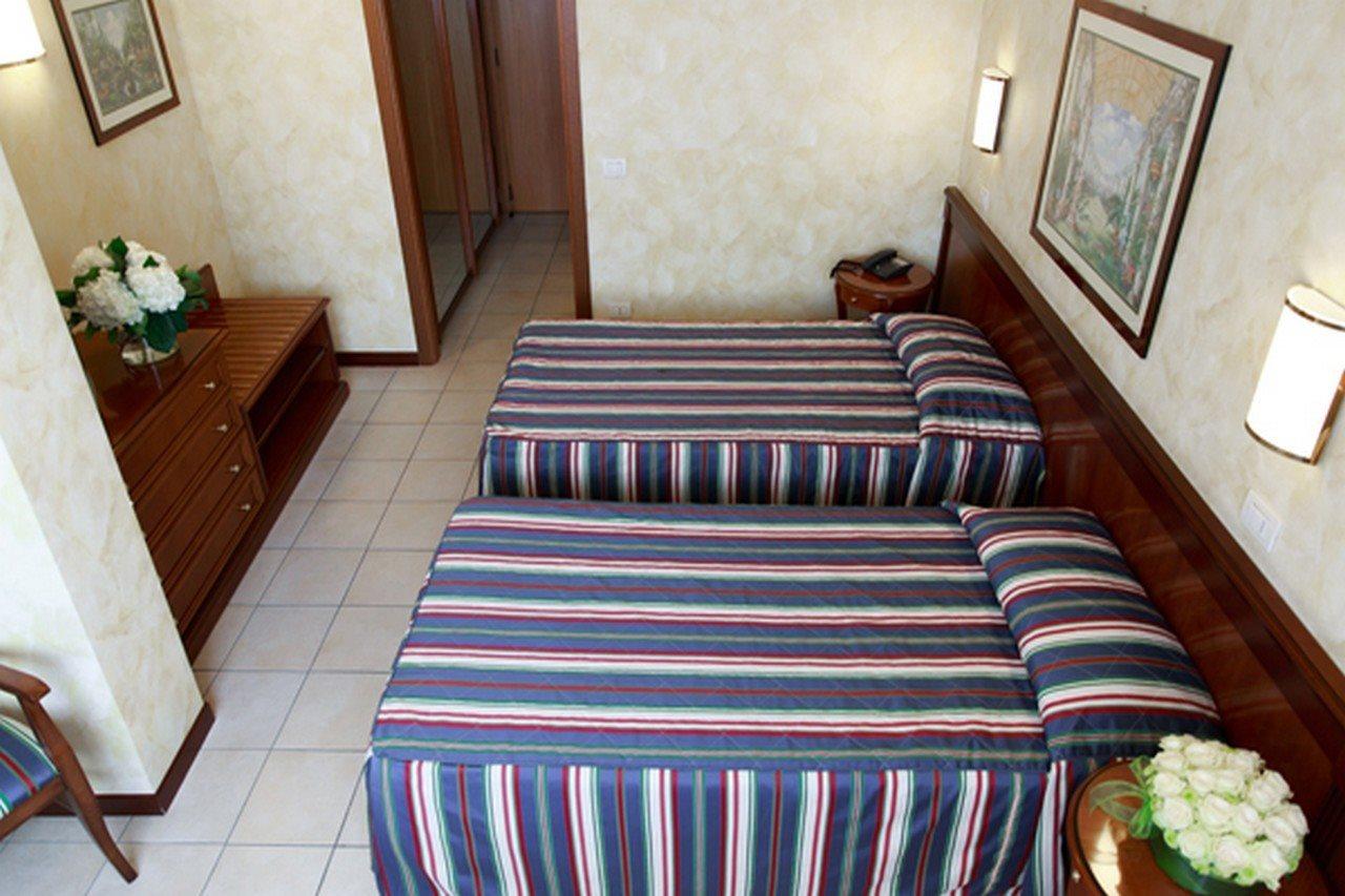 Ripamonti Residence & Hotel Milano Pieve Emanuele Kültér fotó